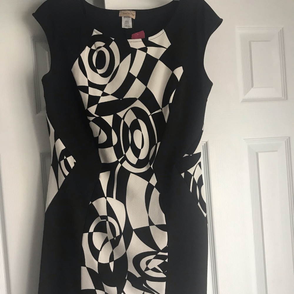 sleeveless tube dress
